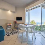 Apartamento Babyaccommodation Family Panoramic Iii *