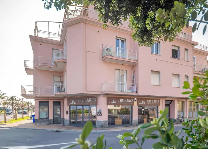Babyaccommodation Family Panoramic Iii Pietra Ligure